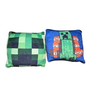 2 Minecraft Mini Squish Pillows